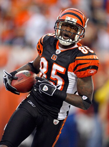 CINCINNATI - OCTOBER 25:  Chad Ochocinco #85 of the Cincinnati Bengals scores a touchdown during the NFL game against the Chicago Bears at Paul Brown Stadium on October 25, 2009 in Cincinnati, Ohio.  The Bengals won 45-10.  <br /><br /><span class="help">(Photo by Andy Lyons/Getty Images)</span>