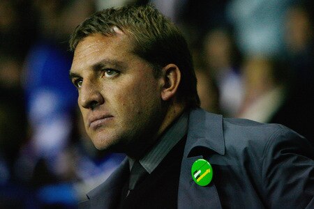 READING, ENGLAND - OCTOBER 26:  Brendan Rogers of Reading looks on during the Coca-Cola Championship match between Reading and Leicester City on October 26, 2009 in Reading, England.  <br /><br /><span class="help">(Photo by Clive Rose/Getty Images)</span>