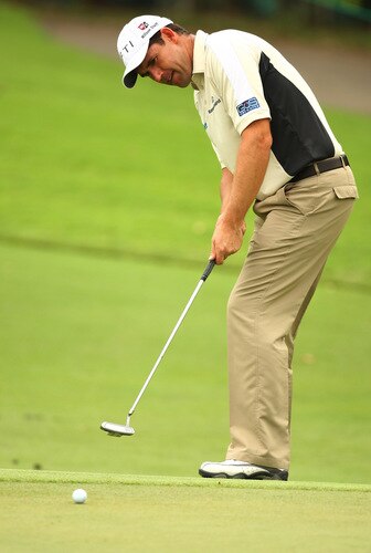 SINGAPORE - OCTOBER 27:  Padraig Harrington of Ireland in action during the practice round of the Barclays Singapore Open at Sentosa Golf Club on October 27, 2009 in Singapore.  <br /><br /><span class="help">(Photo by Ian Walton/Getty Images)</span>