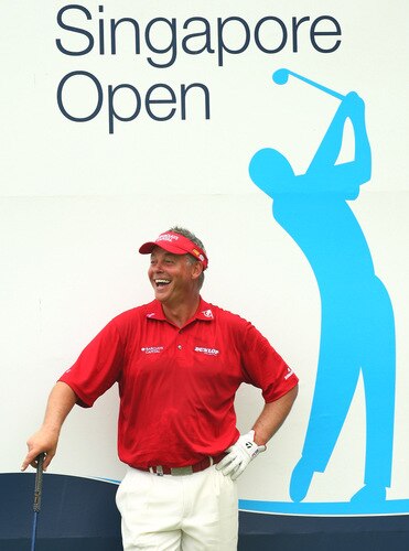 SINGAPORE - OCTOBER 27:  Darren Clark of Northern Ireland laughs during the practice round of the Barclays Singapore Open at Sentosa Golf Club on October 27, 2009 in Singapore.  <br /><br /><span class="help">(Photo by Ian Walton/Getty Images)</span>