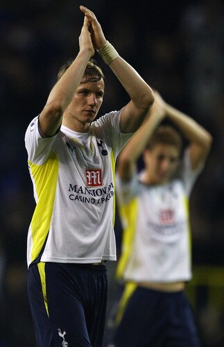 LONDON, ENGLAND - OCTOBER 27:  Roman Pavlyuchenko of Spurs thanks the support after the Carling Cup 4th Round match between Tottenham Hotspur and Everton at White Hart Lane on October 27, 2009 in London, England.  <br /><br /><span class="help">(Photo by Julian Finney/Getty Images)</span>