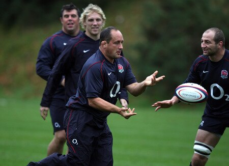 BAGSHOT, ENGLAND - OCTOBER 28:  David Barnes passes the ball during the England training session held at Pennyhill Park on October 28, 2009 in Bagshot, England.  <br /><br /><span class="help">(Photo by David Rogers/Getty Images)</span>