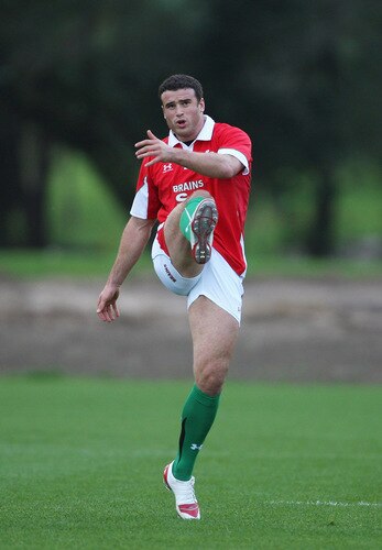 CARDIFF, WALES - OCTOBER 28:  Jamie Roberts in action during Wales training at the Vale Resort on October 28 ,2009 in Cardiff, Wales.  <br /><br /><span class="help">(Photo by Stu Forster/Getty Images)</span>