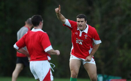 CARDIFF, WALES - OCTOBER 28:  Jamie Roberts makes a point during Wales training at the Vale Resort on October 28 ,2009 in Cardiff, Wales.  <br /><br /><span class="help">(Photo by Stu Forster/Getty Images)</span>
