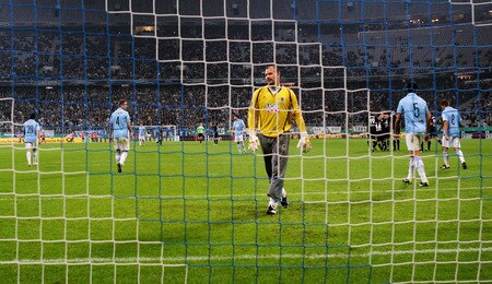 MUNICH, GERMANY - OCTOBER 28:  Goalkeeper Gabor Kiraly of Muenchen reacts after receiving the second goal during the DFB Cup round of 16 match between 1860 Muenchen and FC Schalke 04 at Allianz Arena on October 28, 2009 in Munich, Germany.  <br /><br /><span class="help">(Photo by Alexander Hassenstein/Bongarts/Getty Images)</span>