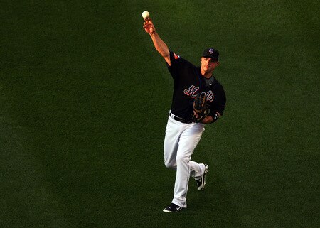 NEW YORK - JUNE 19:  David Wright #5 of the New York Mets warms up before playing against the Tampa Bay Rays on June 19, 2009 at Citi Field in the Flushing neighborhood of the Queens borough of New York City.  <br /><br /><span class="help">(Photo by Jim McIsaac/Getty Images)</span>