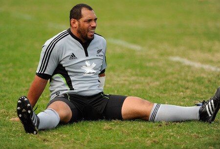 TOKYO - OCTOBER 29:  John Afoa warms up during a New Zealand All Blacks training session at Kubota Spears Rugby Field in Chiba on October 29, 2009 in Funabashi, Japan.  <br /><br /><span class="help">(Photo by Ross Land/Getty Images)</span>