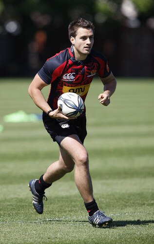 CHRISTCHURCH, NEW ZEALAND - NOVEMBER 05: Tim Bateman of Canterbury runs with the ball during a Canterbury Air New Zealand Cup training session at Rugby Park on November 5, 2009 in Christchurch, New Zealand.  <br /><br /><span class="help">(Photo by Martin Hunter/Getty Images)</span>