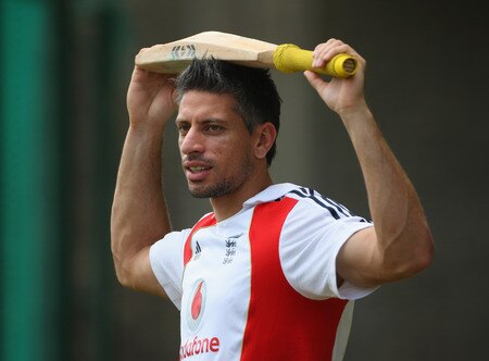 BLOEMFONTEIN, SOUTH AFRICA - NOVEMBER 03:  Sajid Mahmood of England looks on during the England nets session at the Outsurance Oval on November 3, 2009 in Bloemfontein, South Africa.  <br /><br /><span class="help">(Photo by Tom Shaw/Getty Images)</span>
