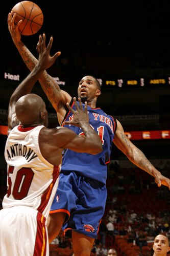 MIAMI - OCTOBER 28: Wilson Chandler #21 of the New York Knicks shoots against the Miami Heat on October 28, 2009 at American Airlines Arena in Miami, Florida. <br /><br /><span class="help">(Photo by Issac Baldizon/NBAE via Getty Images)</span>