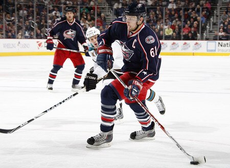 COLUMBUS, OH - NOVEMBER 04:  Rick Nash #61 of the Columbus Blue Jackets sets to shoot in NHL action against the San Jose Sharks on November 4, 2009 at Nationwide Arena in Columbus, Ohio.  <br /><br /><span class="help">(Photo by Gregory Shamus/Getty Images)</span>