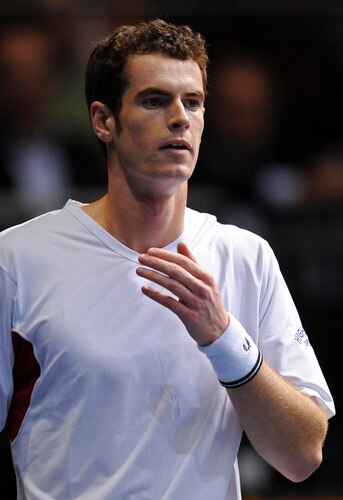 VALENCIA, SPAIN - NOVEMBER 05:  Andy Murray of Great Britain reacts in his second round match against Leonardo Mayer of Argentina during the ATP 500 World Tour Valencia Open tennis tournament at the Ciudad de las Artes y las Ciencias on November 5, 2009 in Valencia, Spain.  <br /><br /><span class="help">(Photo by Jasper Juinen/Getty Images)</span>