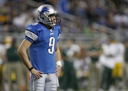 DETROIT , MI - NOVEMBER 26:  Matthew Stafford #9 of the Detroit Lions looks on while playing the Green Bay Packers on November 26, 2009 at Ford Field in Detroit, Michigan.  <br /><br /><span class="help">(Photo by Gregory Shamus/Getty Images)</span>