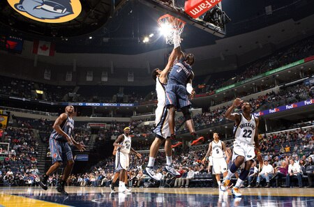 MEMPHIS, TN - FEBRUARY 26: Gerald Wallace #3 of the Charlotte Bobcats dunks over Hamed Haddadi #15 of the Memphis Grizzlies on February 26, 2010 at FedExForum in Memphis, Tennessee.  <br /><br /><span class="help">(Photo by Joe Murphy/NBAE via Getty Images)</span>