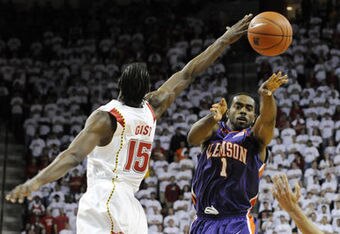 Random_key_67698_file_7492347_clemson_v_maryland_crop_340x234
