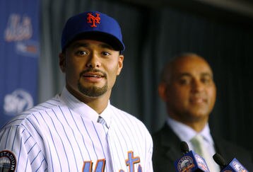 Random_key_15224_file_78969401_johan_santana_feature