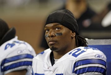 9015364_cowboys_v_lions_feature