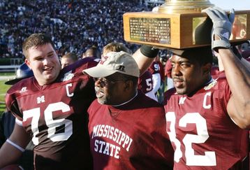 39646941_ole_miss_v_miss_st_feature