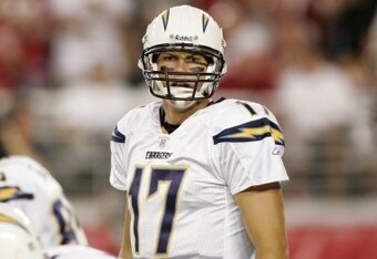 92851132_chargers_v_cardinals_crop_340x234