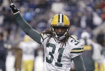 56091056_packers_v_seahawks_feature