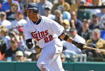 37539730_yankees_v_twins_feature