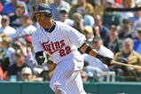 37539730_yankees_v_twins_more_feature