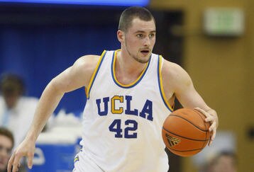 008_123534_arizona_st_v_ucla_feature