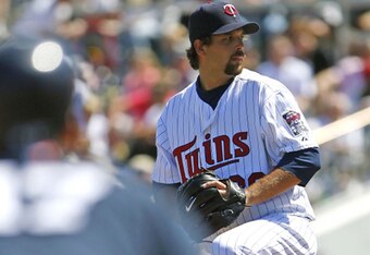 37539719_yankees_v_twins_crop_340x234