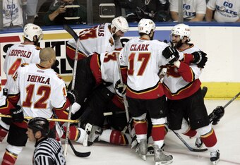 5348303_flames_v_lightning_crop_340x234