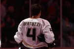 74083239_nhl_ducks_canadiens_crop_150x100