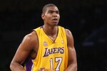 59262323_sixers_v_lakers_crop_150x100