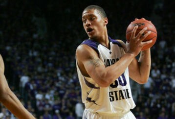 44761727_iowa_st_v_kansas_st_feature
