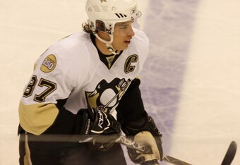 5340011_penguins_v_panthers_crop_340x234