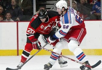 _42595897_hockey_416_crop_340x234