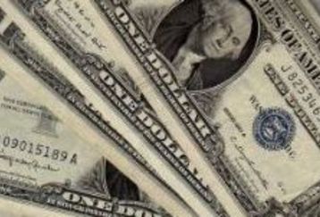 Liasse_dollars_3_feature