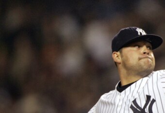 94203864_blue_jays_v_yankees_crop_340x234