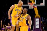 91015037_lakers_v_raptors_crop_150x100