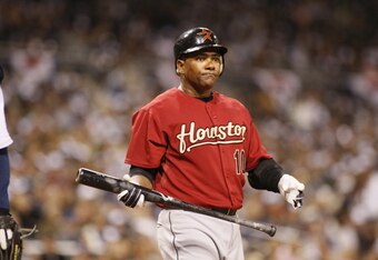 5261344_astros_v_padres_crop_340x234