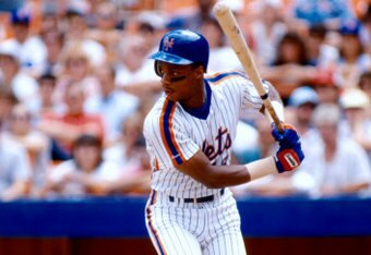 Aagq187_darryl-strawberry-batting-action-posters_crop_340x234