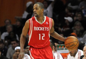 20168467_rockets_v_cavaliers_crop_340x234