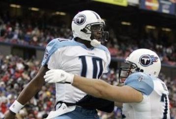 Vince-young-leaping_feature