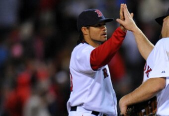 28716865_tigers_v_red_sox_crop_340x234
