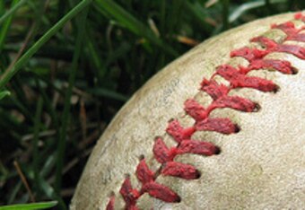 Baseball_crop_340x234