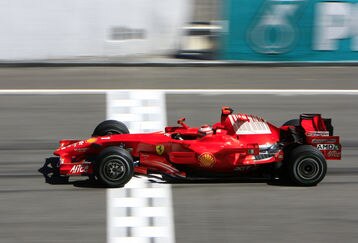37801994_malaysian_gp_feature