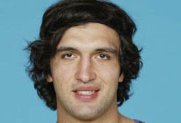Zaza_pachulia-arton21129-240x240_feature