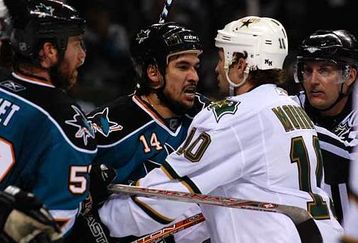 5sharks_dallas28_feature