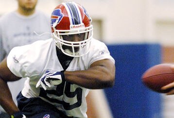 Nfl_xavier_omon8_580_feature