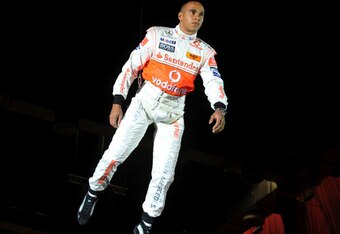 73900023071_lewis_hamilton_crop_340x234