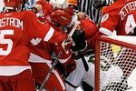 Nhl_a_redwings_412_crop_150x100