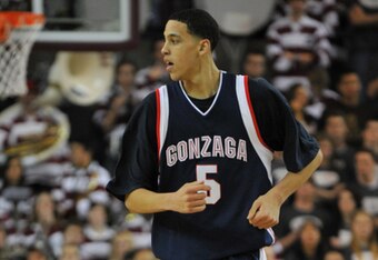 28367319_gonzaga_v_santa_clara_crop_340x234
